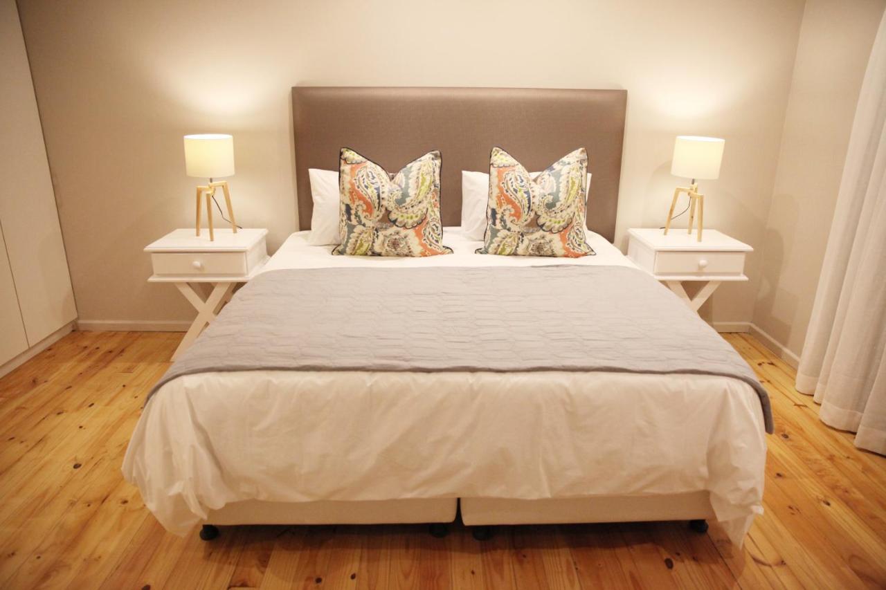 Eden Guesthouse B&B Dana Bay Esterno foto